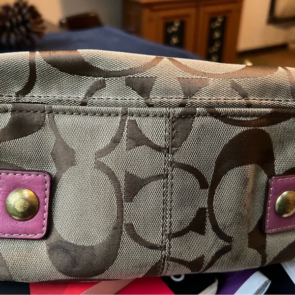 Coach purse - Picture 7 of 12
